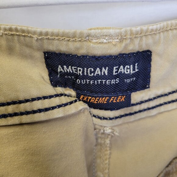 American Eagle Men's Size 26 Cargo Shorts Longer Length Tan Khaki - Picture 4 of 6